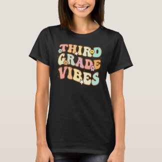 Terug naar school Derde klas sfeer Groovy Retro Th T-shirt
