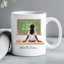 Terug naar school krijtbord leraar mok krullend zw