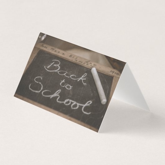 Terug naar school op een oude schoollei kaart (Voorkant)