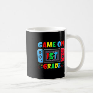 Terug naar school spel op graad 1 grappige gamer j koffiemok