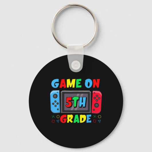 Terug naar school spel op grappige 5e klas gamer j sleutelhanger (Voorkant)