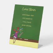 Terug naar schoolbord met meisje reclamebord met voetstuk (Voorkant)