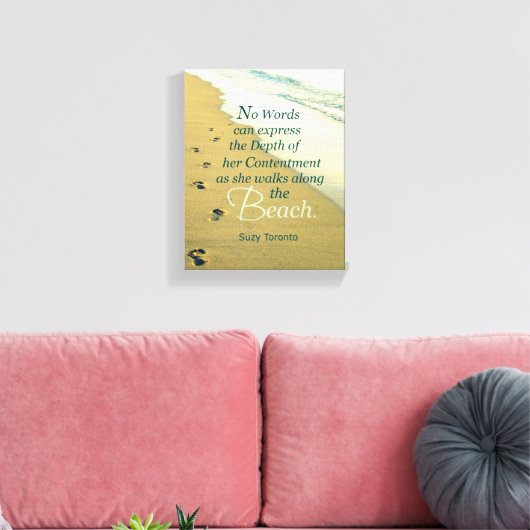 TERWIJL ZE LANGS HET STRAND LOOPT CANVAS AFDRUK (Insitu (Woonkamer))