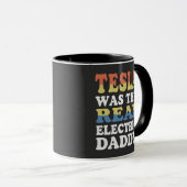 Tesla Was De Echte Elektrische Papa Grappige EV Fa Mok (Voorkant rechts)