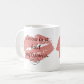 Tessa is een Mok van Bad Influence (Voorkant links)