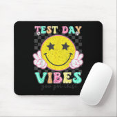 Test Day Vibes You Got This Retro Groovy Testing D Muismat (Met muis)