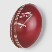 Test Match Rode Cricketbal met Aangepaste Tekst Grote Klok (Hoek)