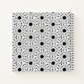 Test - Monochroom Bloempatroon Notitieboek (Achterkant)