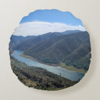 testing the hard stuff rond kussen