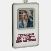 Texas A&M University - San Antonio Verzilverd Omlijst Ornament (Rechts)