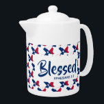TEXAS Blessed Christelijk Scripting MEDIUM Theepot<br><div class="desc">Viel je TEXAS-wortels en je geloof, terwijl je je favoriete warme drank drink. Overzicht van de Amerikaanse staat TEXAS in een diagonaal betegeld patroon, met de verwijzing van de Schrift Ephesians 1:3 (Gezegeld met elke spirituele zegening). Al volledig aanpasbaar zodat kunt u met uw eigen favoriete verwijzing of tekst van...</div>