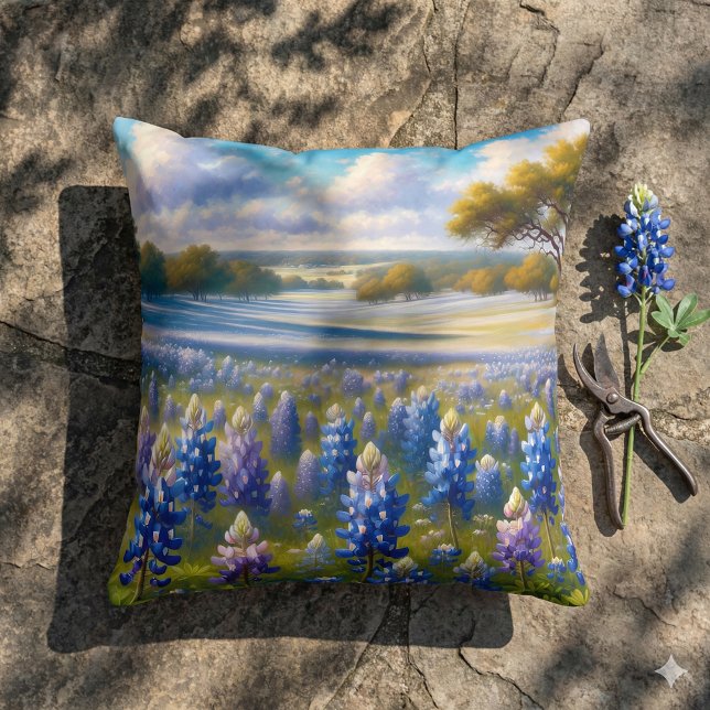 Texas Bluebonnet Meadow Landscape Kussen (Texas Bluebonnet Meadow Landscape Throw Pillow Mockup A)