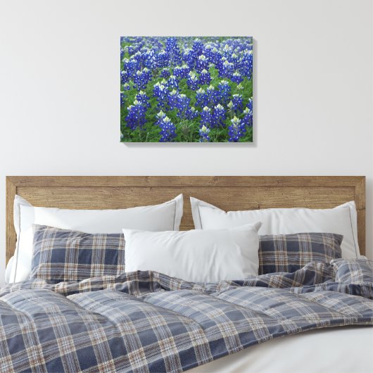 Texas Bluebonnets Field 2 Uitgerekte Canvas Print (Insitu (Slaapkamer))