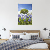 Texas bluebonnets(Lupinus texensis) en eik Canvas Afdruk (Insitu (Slaapkamer))