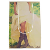 Texas Bride in Boots Medium Gift Bag Medium Cadeauzakje (Achterkant)