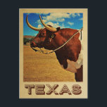 Texas Briefkaart Bull Vintage Travel Cattle Ranch<br><div class="desc">Dit Texas vintage reisontwerp bevat een stier met blauwe hemel en wolken,  plus natuurlijk het woord "Texas" onderaan.</div>