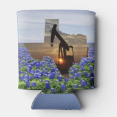 Texas Shape Oil Pump Jack bij Sunset Bluebonnets Blikjeskoeler (Achterkant)