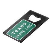 Texas State Line Road Sign Creditkaart Flessenopener (Voorkant Gekanteld)