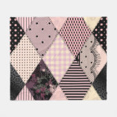 Textiellingerie: Patchwork Patroon Fleece Deken (Voorkant (Horizontaal))