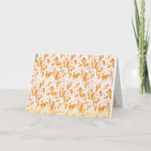 Textielpatroon met een levendig oranje en goud