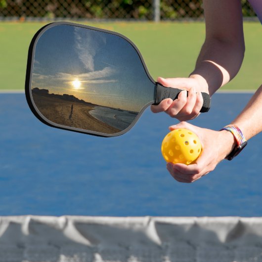 Textured Sunset door Shirley Taylor Pickleball Paddle (Insitu)