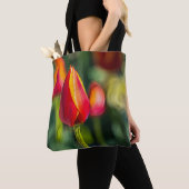 Textured Tulip Garden Tote Bag (Dichtbij)