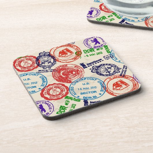 Textuur met echte stempels. bier onderzetter (Linkerzijde)