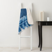 textuur van blauwe denim jeans sherpa deken (In situ)