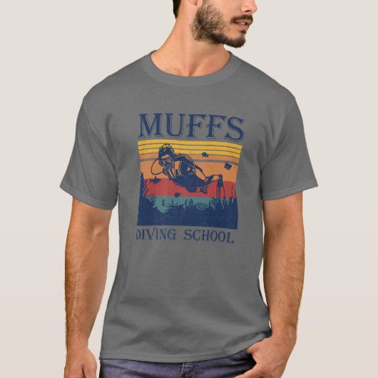 Tg Retro  Muffs Diving School Costuum Diver T-shirt (Voorkant)