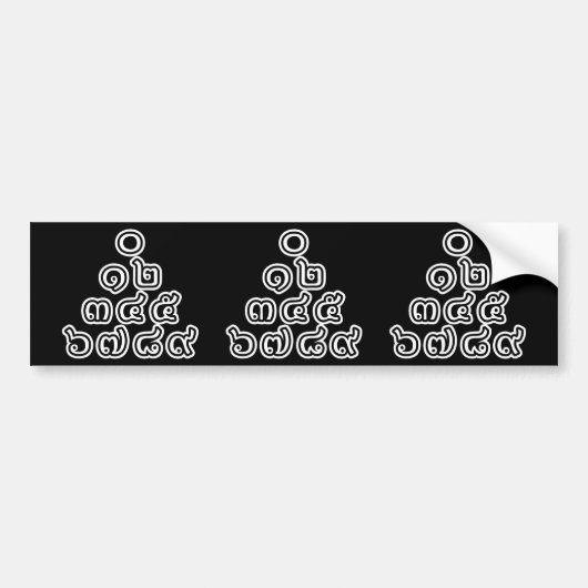 Thai Numbers Piramide ♦ Thais Schrift ♦ Bumpersticker (Voorkant)