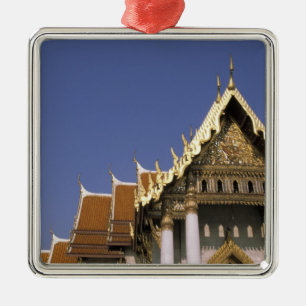 Thailand, Bangkok. Ochtendzon weerspiegelt op de Metalen Ornament