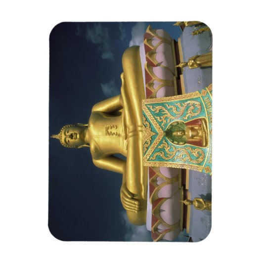 Thailand, het eiland Koh Samui. Grote Boeddha. Magneet (Verticaal)