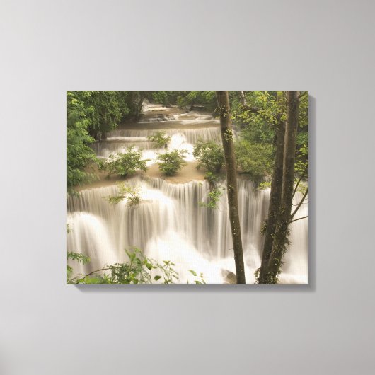 Thailand, Huai Mae Khamin Waterfall Canvas Afdruk (Voorkant)