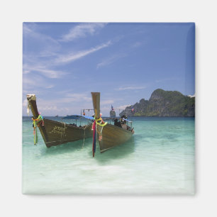 Thailand, Phi Phi Don-eiland, Yong Kasem-strand, Magneet