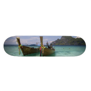 Thailand, Phi Phi Don Island, strand van Yong Kase Persoonlijk Skateboard