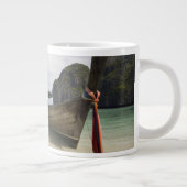 Thailand, Phi Phi Lay-eiland, Maya Bay. Grote Koffiekop (Rechts)