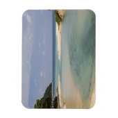 Thailand, Phuket, Nai Harn strand. Magneet (Verticaal)
