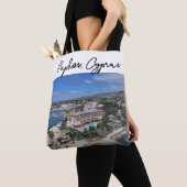 Thalassa hotel, Coral Bay, Paphos Tote Bag (Dichtbij)