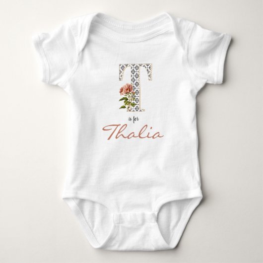 Thalia naam onthullen Floral letter T Roze bloem Romper (Voorkant)