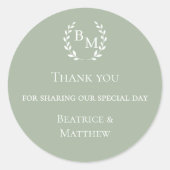 Thank you sage green monogrammed wedding ronde sticker (Voorkant)