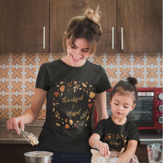 Thankful & Blessed Autumn Leaves Fall Thanksgiving T-shirt