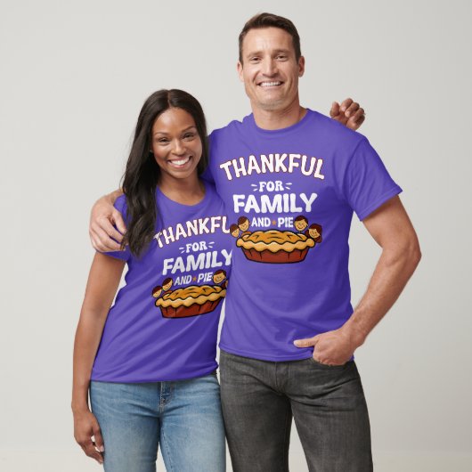 Thankful For Family And Pie T-shirt (Unisex)