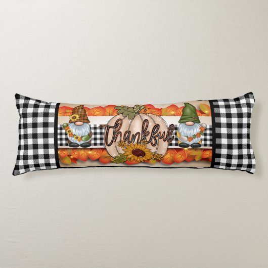 Thankful Gnome Buffalo Plays Lichaamskussen (Voorkant)