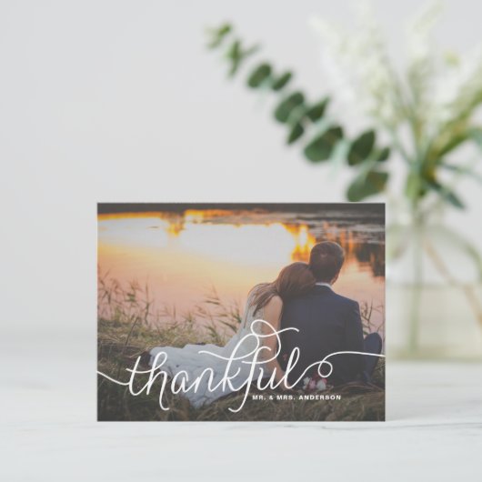 Thankful Lovely Script | Weddenschap Bedankt Foto Briefkaart (Staand voorkant)