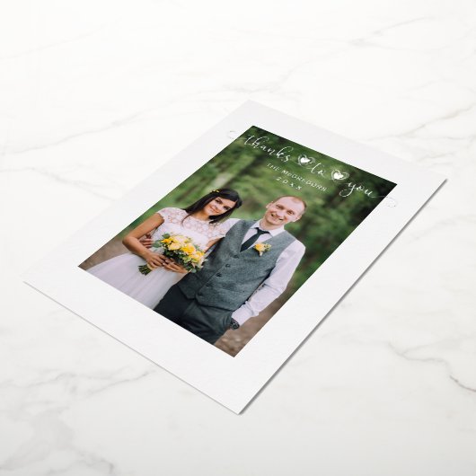 Thanks Wedding Silver Heart Whimsical Script Folie Uitnodiging (Gedraaid)