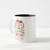 Thanksgiving 2024 Crew Turkije Matching Tweekleurige Koffiemok (Voorkant links)