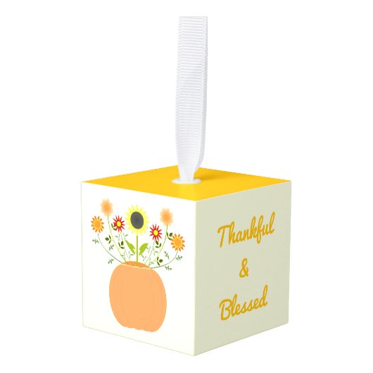 Thanksgiving Bloemen in Pompoen Custom Decoratie (Voorkant hoekig)