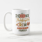 Thanksgiving Diner Familienaam Jaar Keepsake Koffiemok (Links)