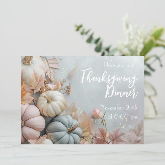 Thanksgiving Diner Pastell Pumpkins Uitnodiging (Staand voorkant)