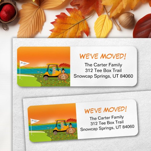 Thanksgiving-golfkar met verhuisdozen etiket